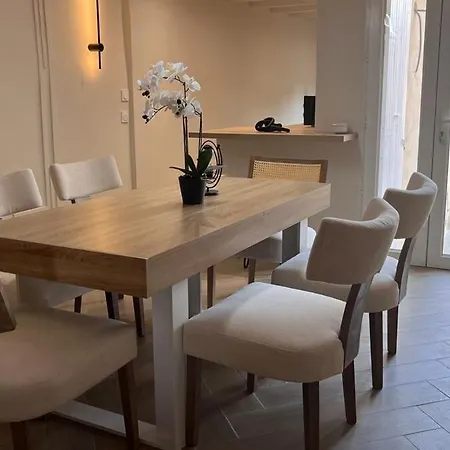 Maison Elegante & Jardin Prive *